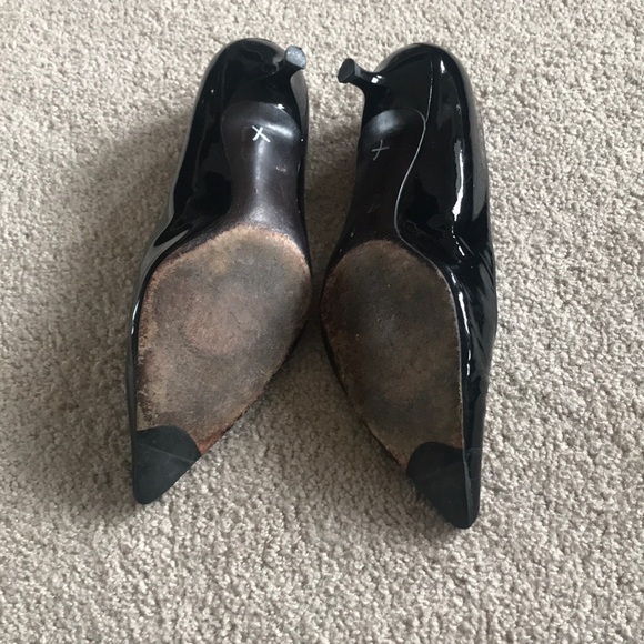 Stuart weitzman black heels - Picture 4 of 9